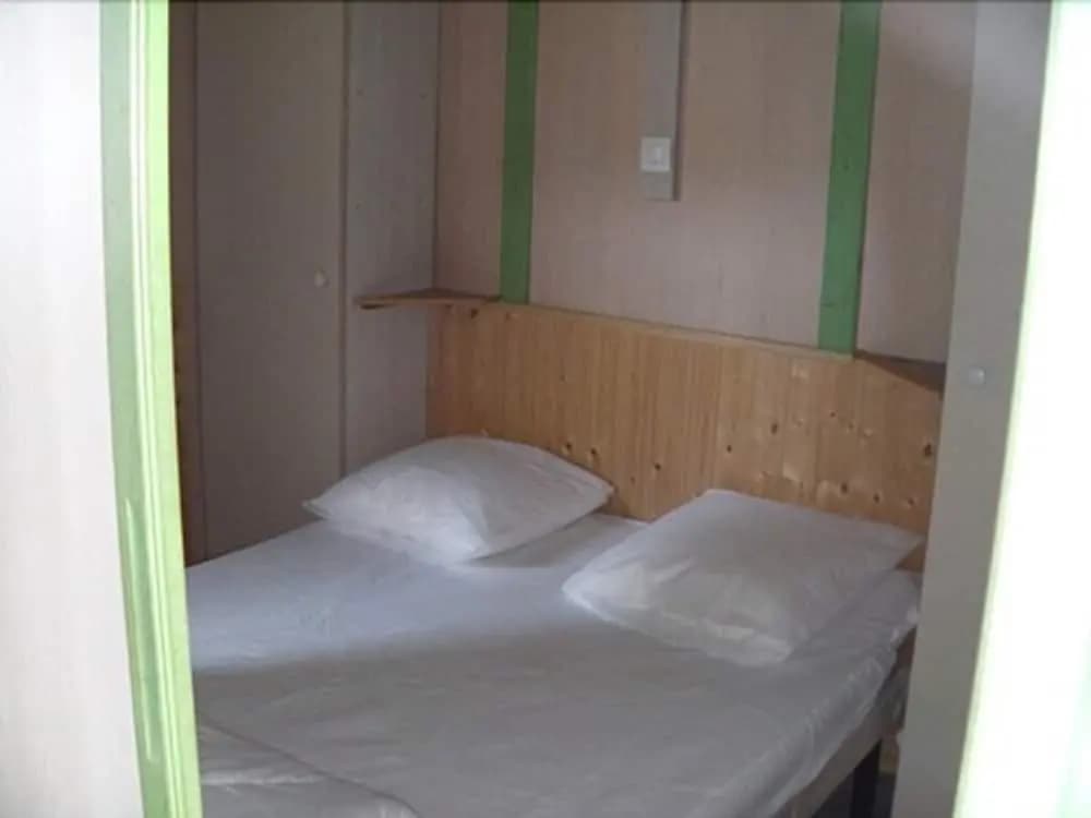 3 Bedrooms Classic Chalet
