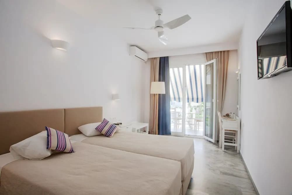Superior room with balcony and with view