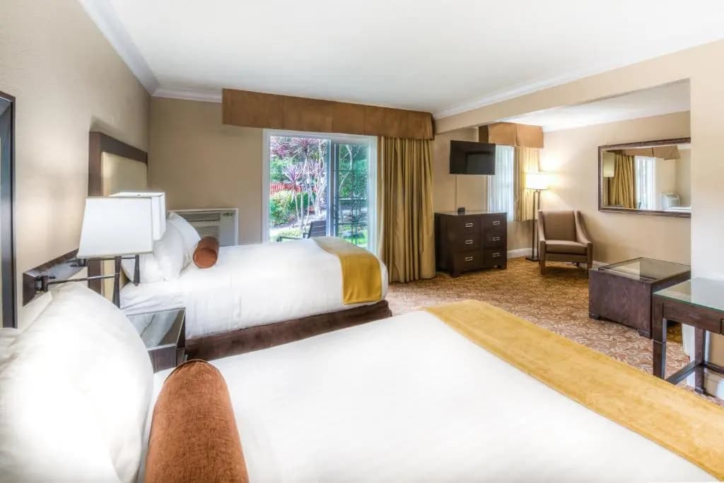 Superior Quadruple room