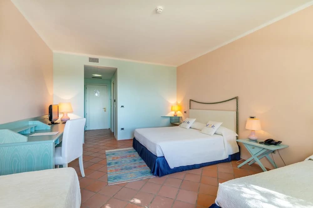 Classic Sextuple room