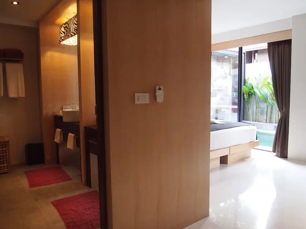 2 Bedrooms Grand Villa with balcony