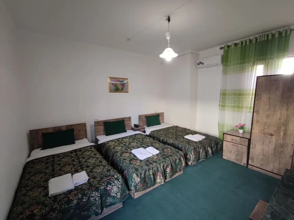 Economy room
