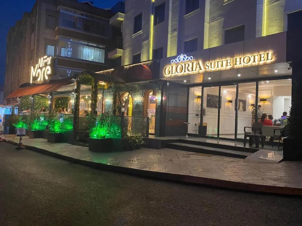 Hotel photo 1