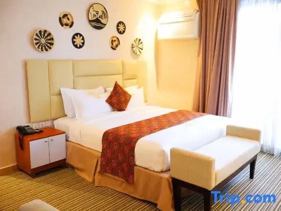 1 Bedroom Deluxe Suite