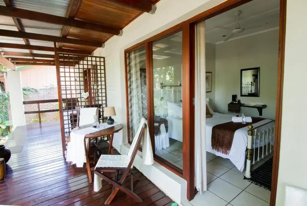 Standard Double room with garden view full double bed