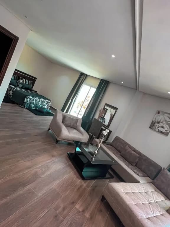 Grand Double Suite with balcony full double bed