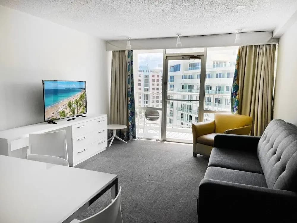 1 Bedroom Suite with balcony