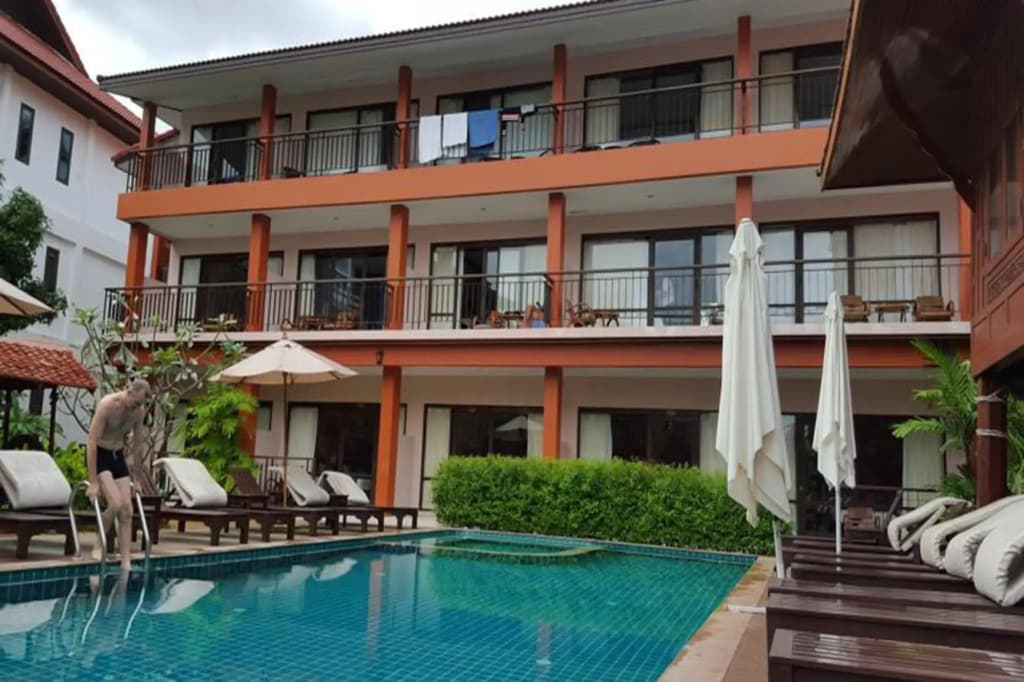 Hotel photo 12
