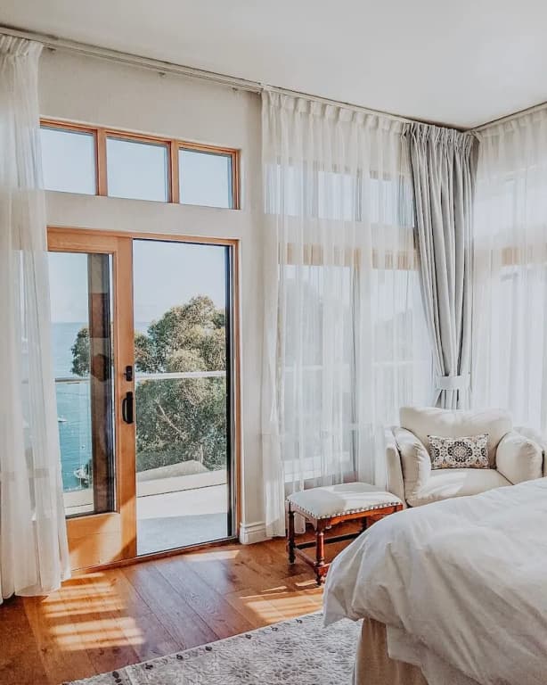 Double Suite with balcony and with ocean view full double bed