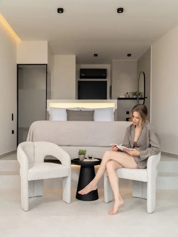 Suite with balcony