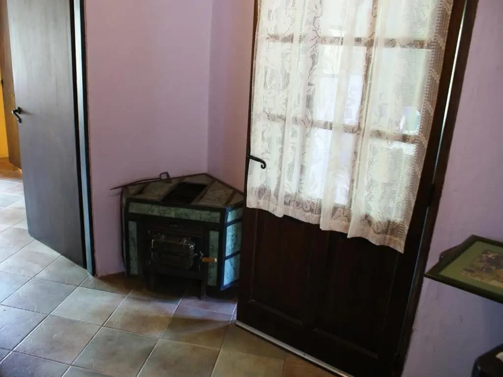 2 Bedrooms Bungalow