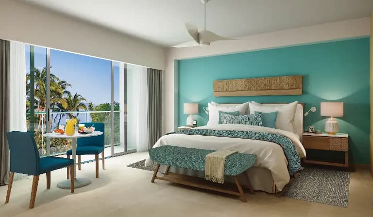 Deluxe Club room with partial ocean view
