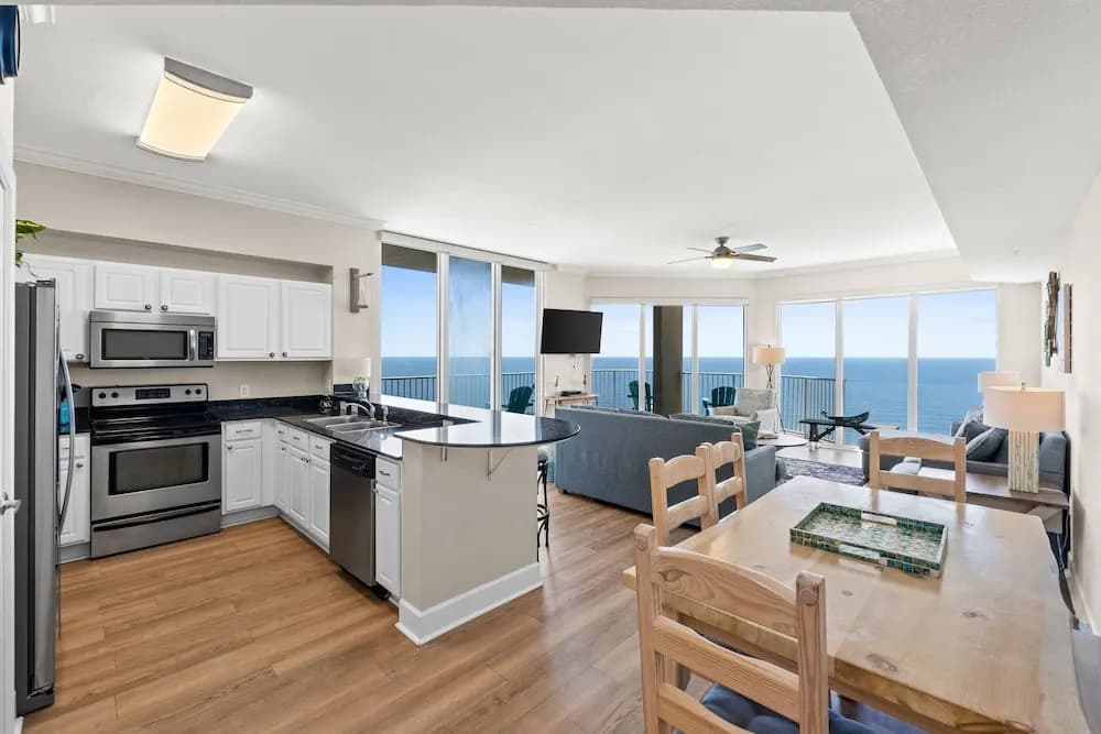 3 Bedrooms Standard room with ocean view