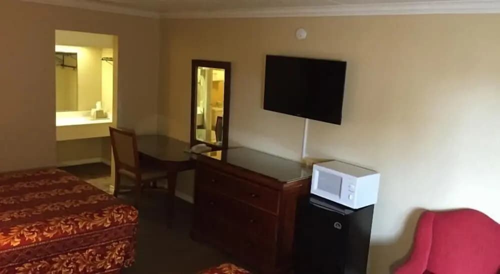 Comfort room