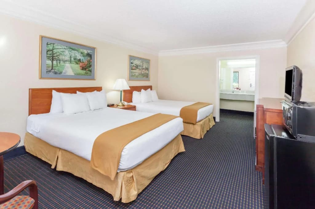 Standard Quadruple room