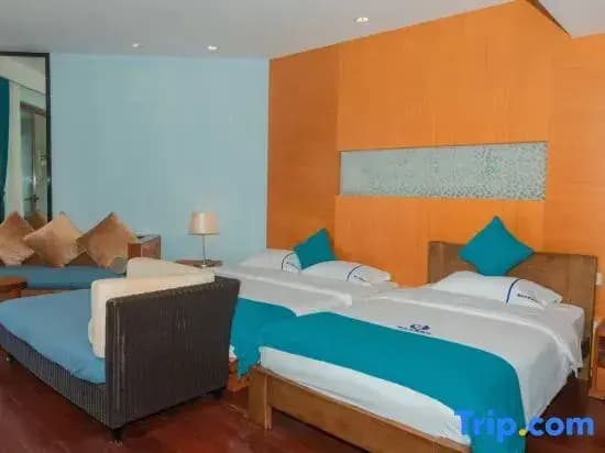Standard room with balcony