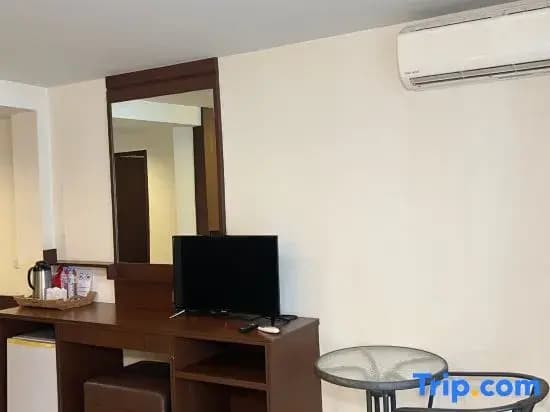 Deluxe room with garden view