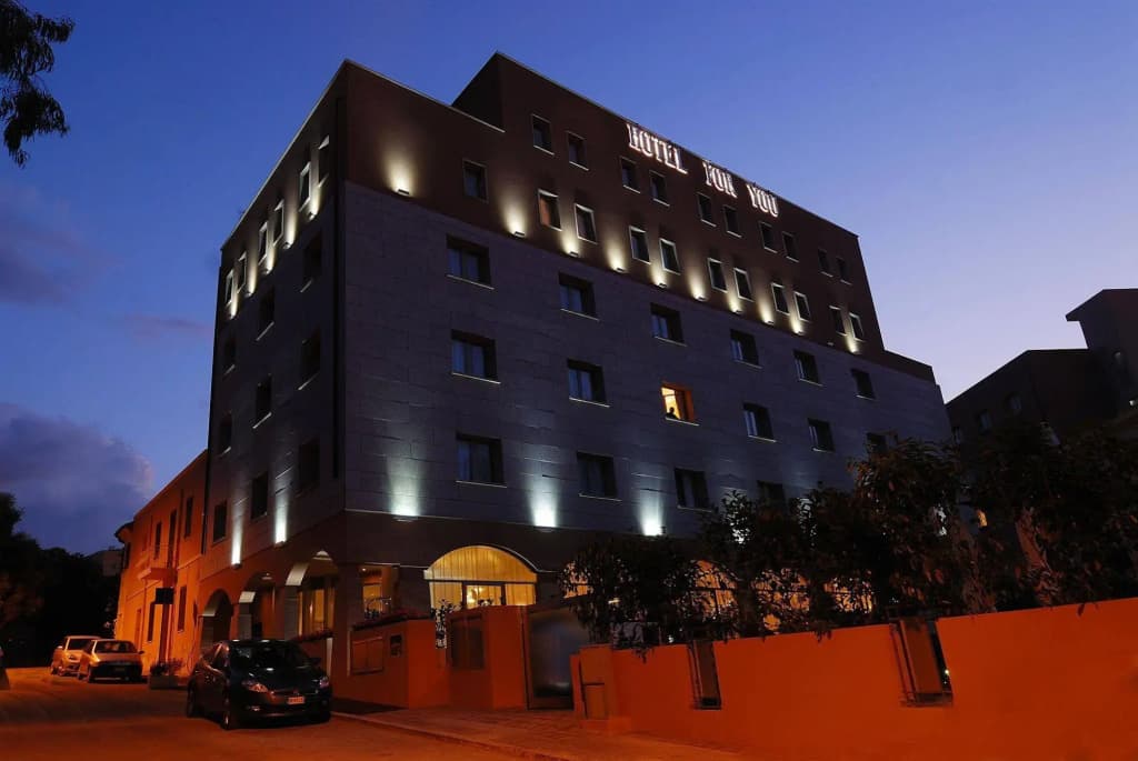 Hotel photo 1