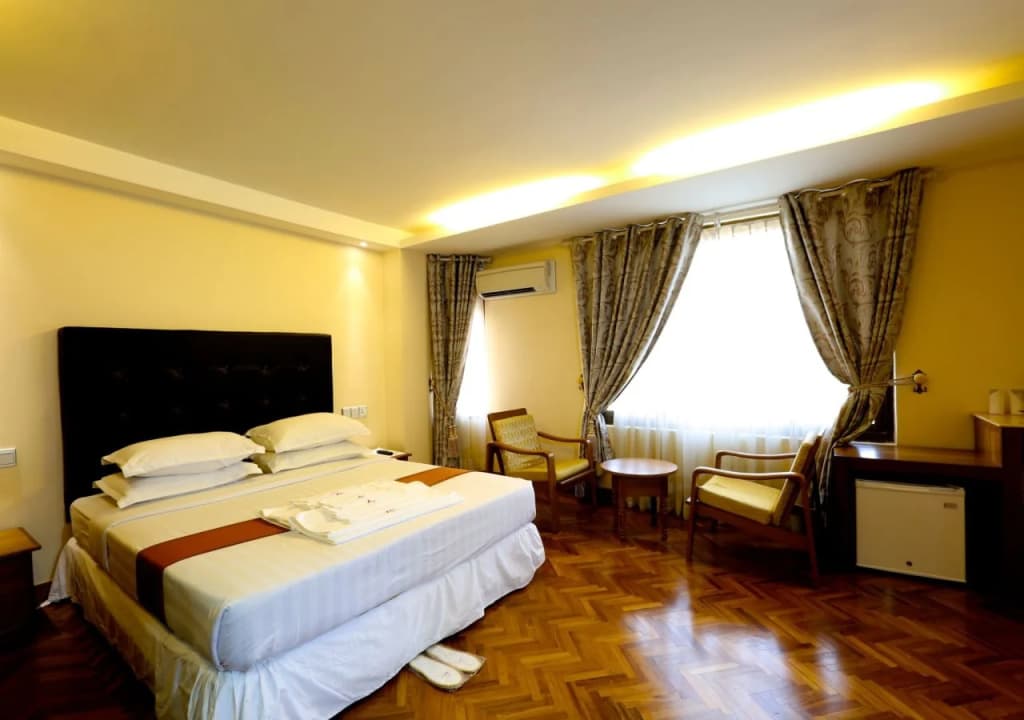 Hotel photo 8