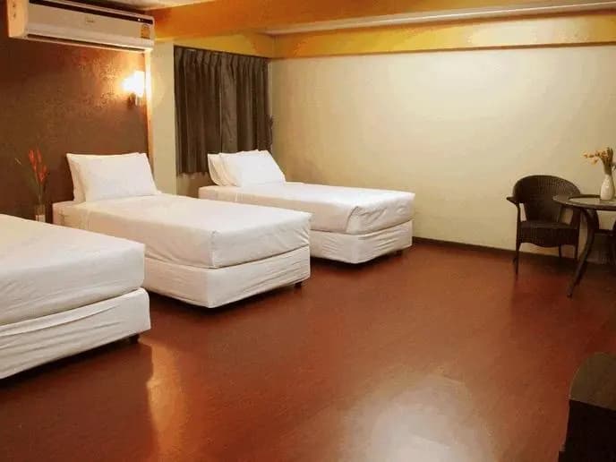 Deluxe Triple room