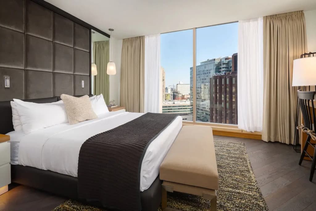 Premium Double Club Studio full double bed