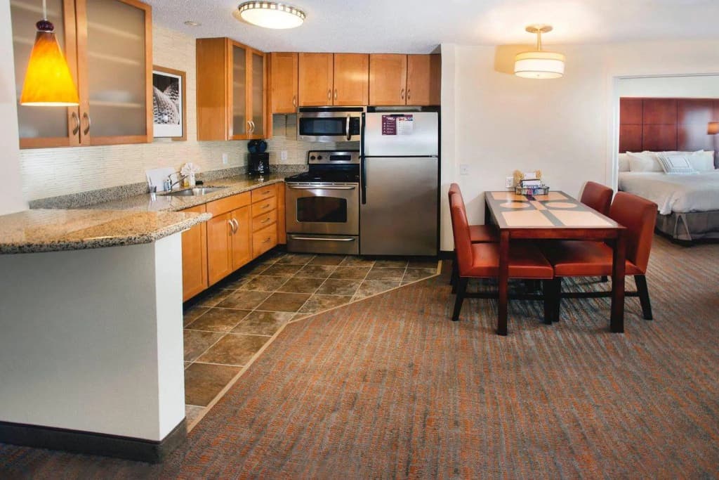 2 Bedrooms Suite