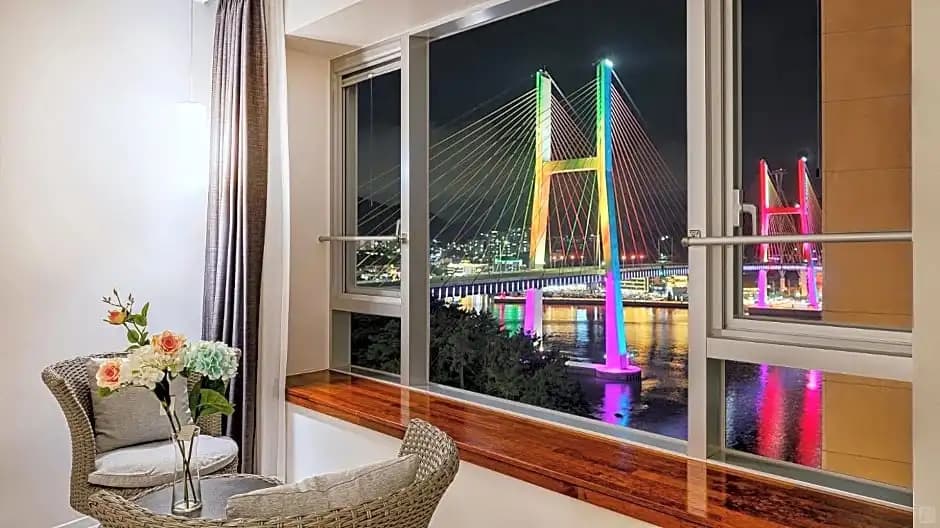 Standard Double room with ocean view full double bed