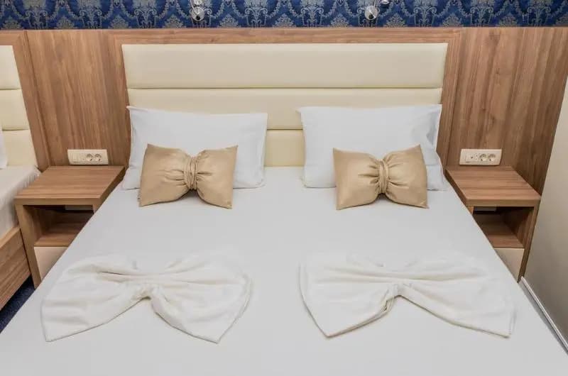 Economy room