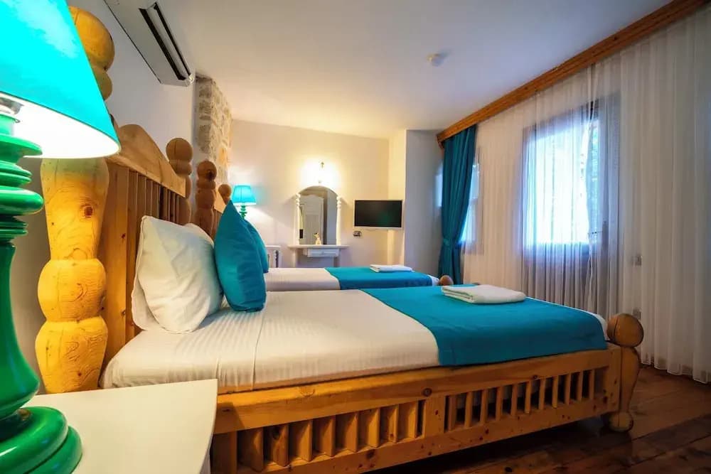 Comfort room