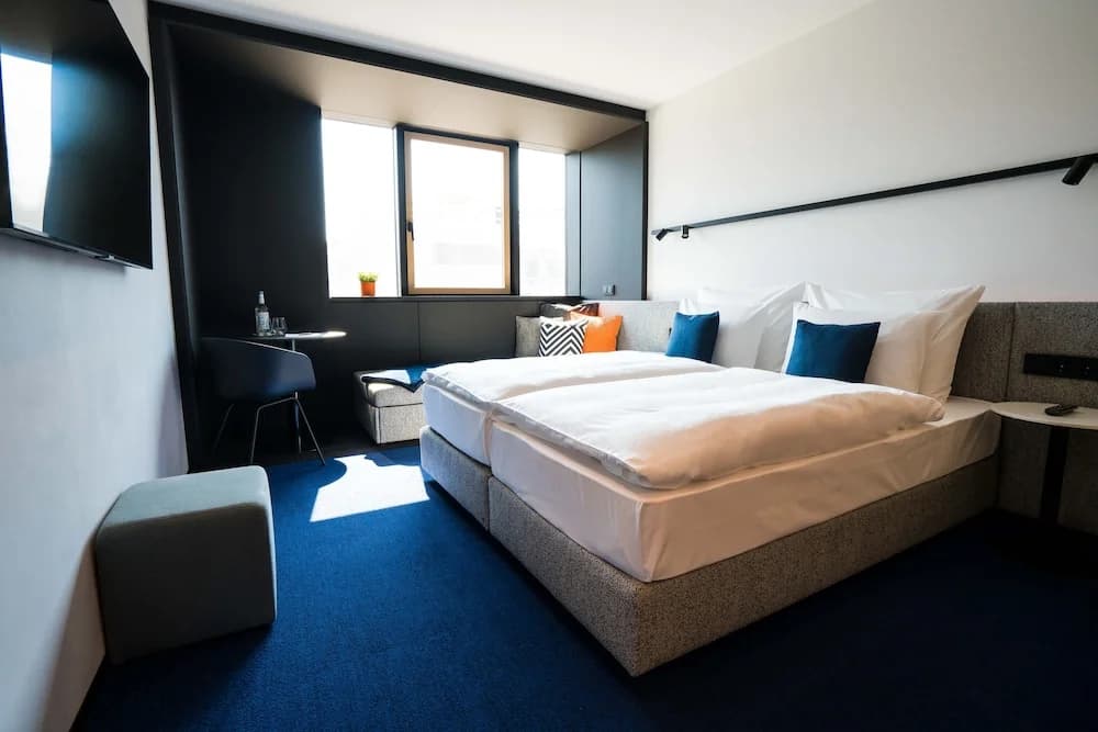 Comfort room
