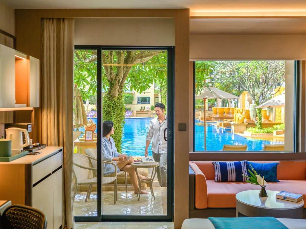 Premium Double Ground Floor room with pool view full double bed