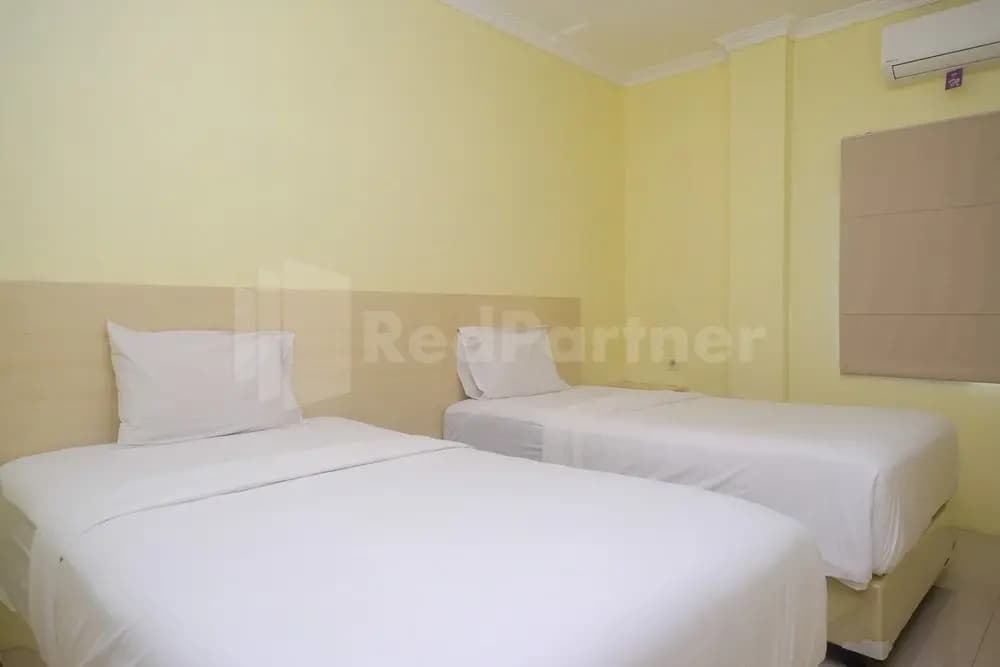 Deluxe Double room twin beds