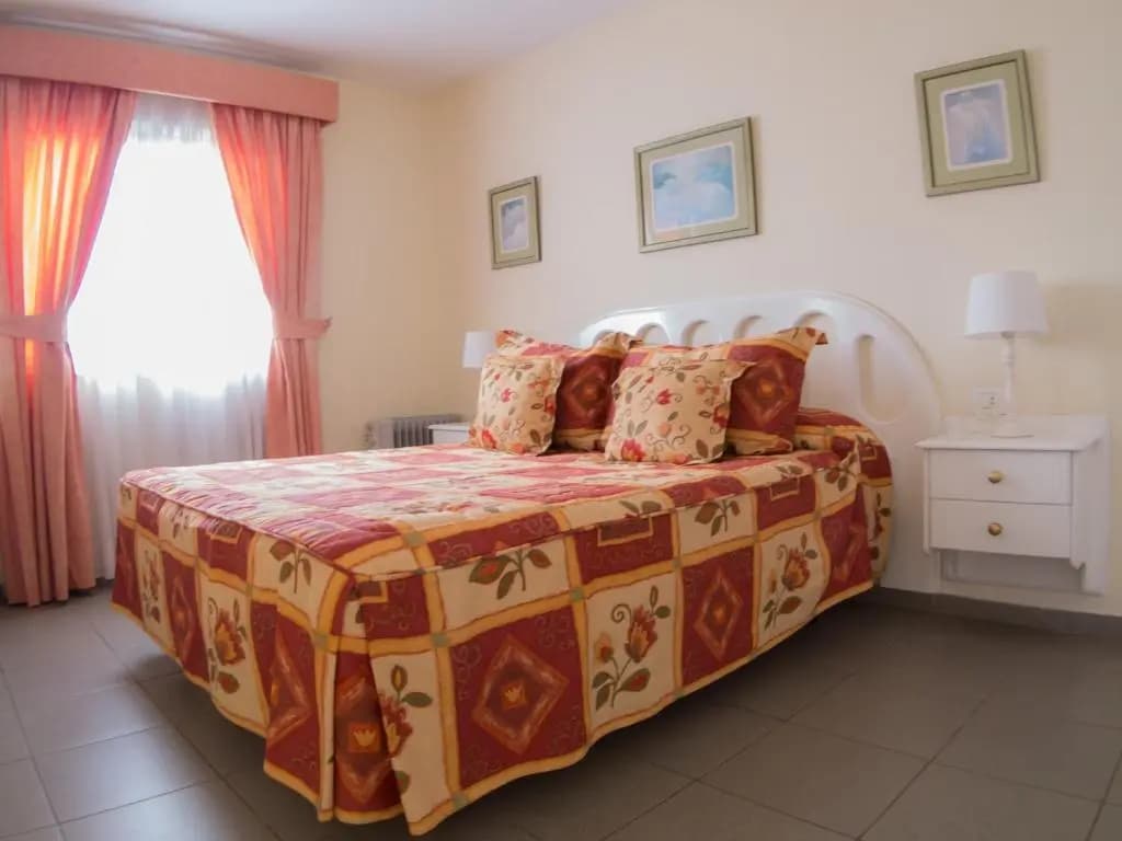 Apartment with sea view