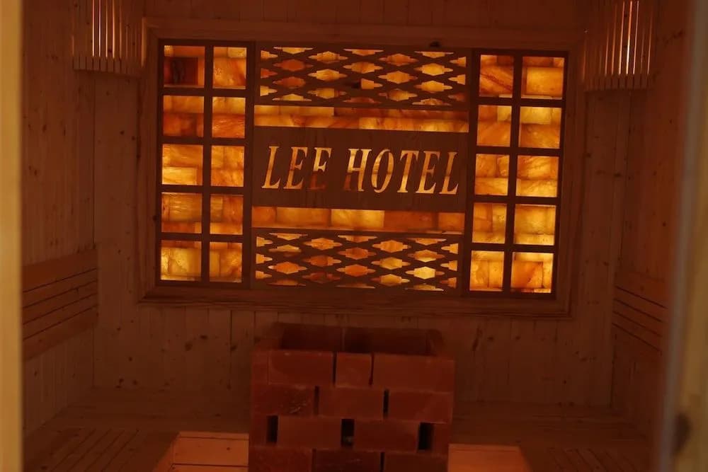 Hotel photo 15