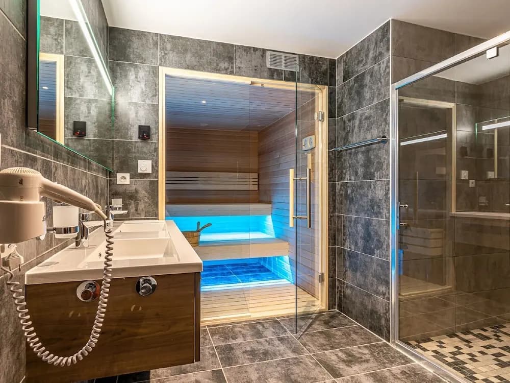 Hotel photo 8