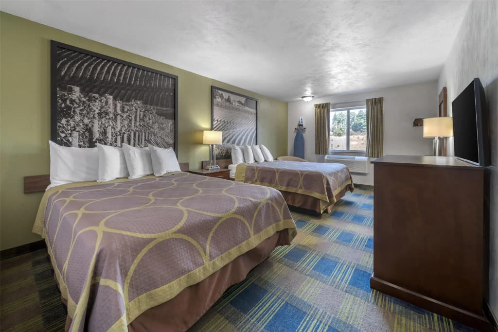 Standard Quadruple room