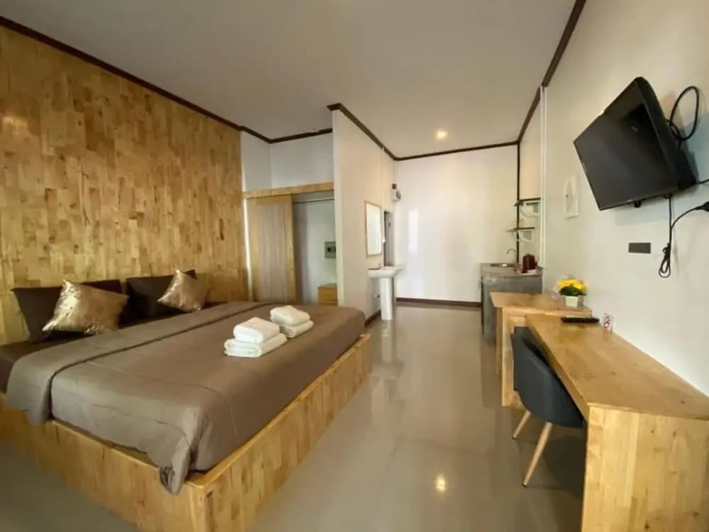 Double Studio full double bed