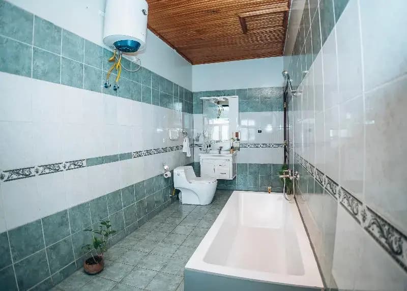 Suite with balcony and with garden view