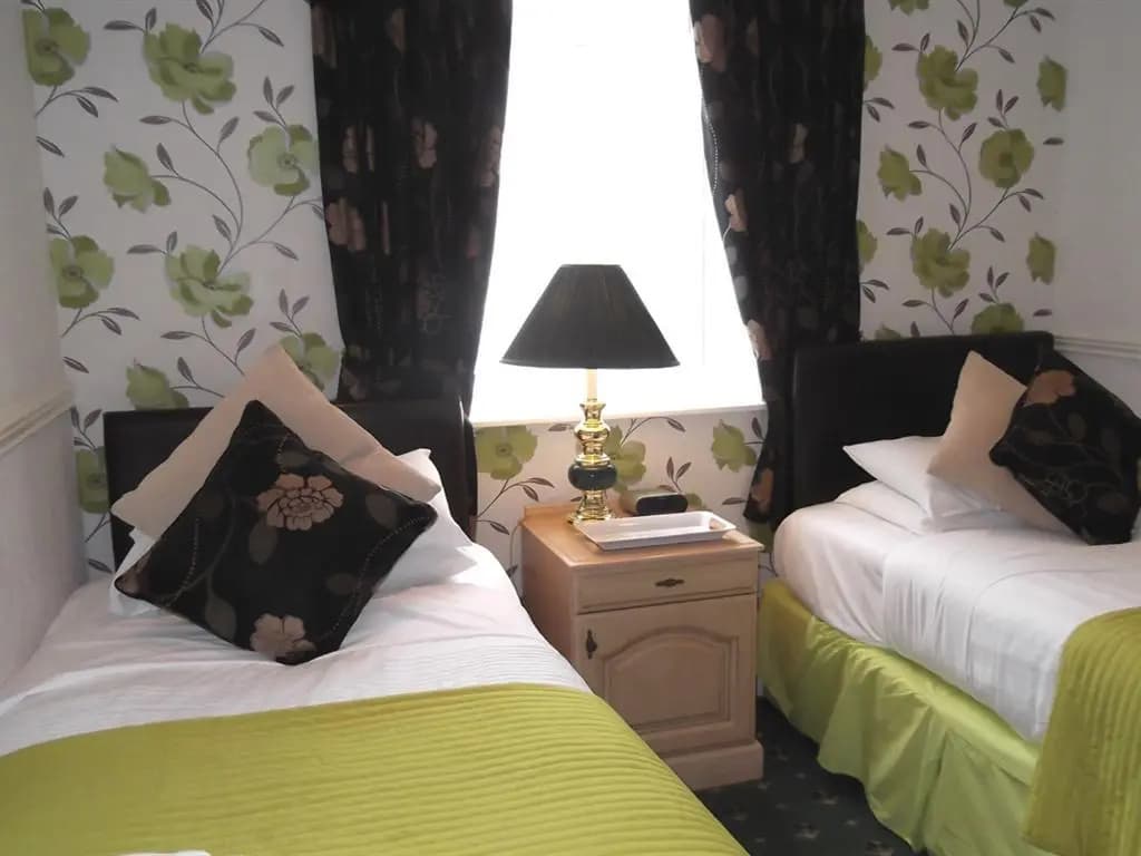 Standard Double room twin beds