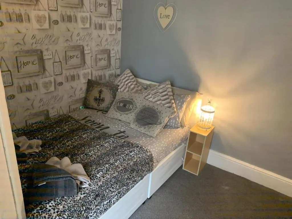 Standard Double room full double bed