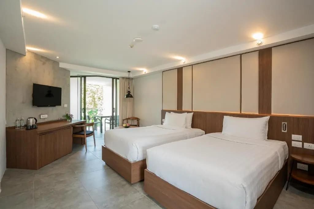 Deluxe Double room with balcony twin beds