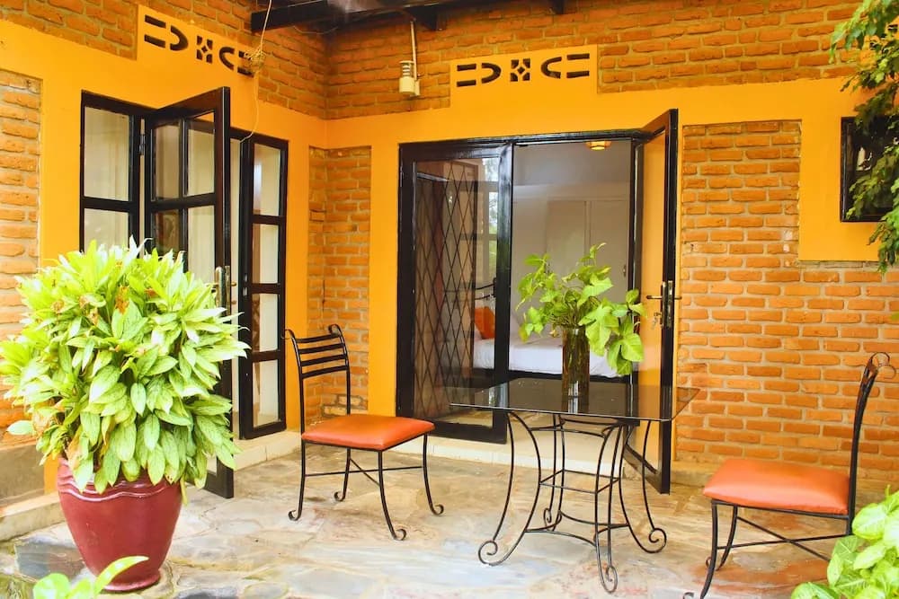 Standard Double room with balcony and with garden view full double bed