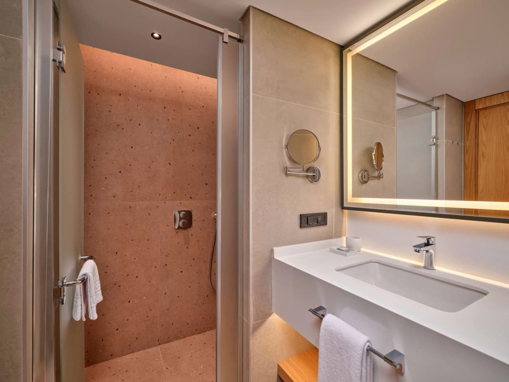Superior room with sea view