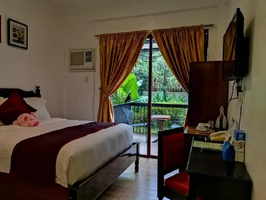 Standard Double room with balcony full double bed