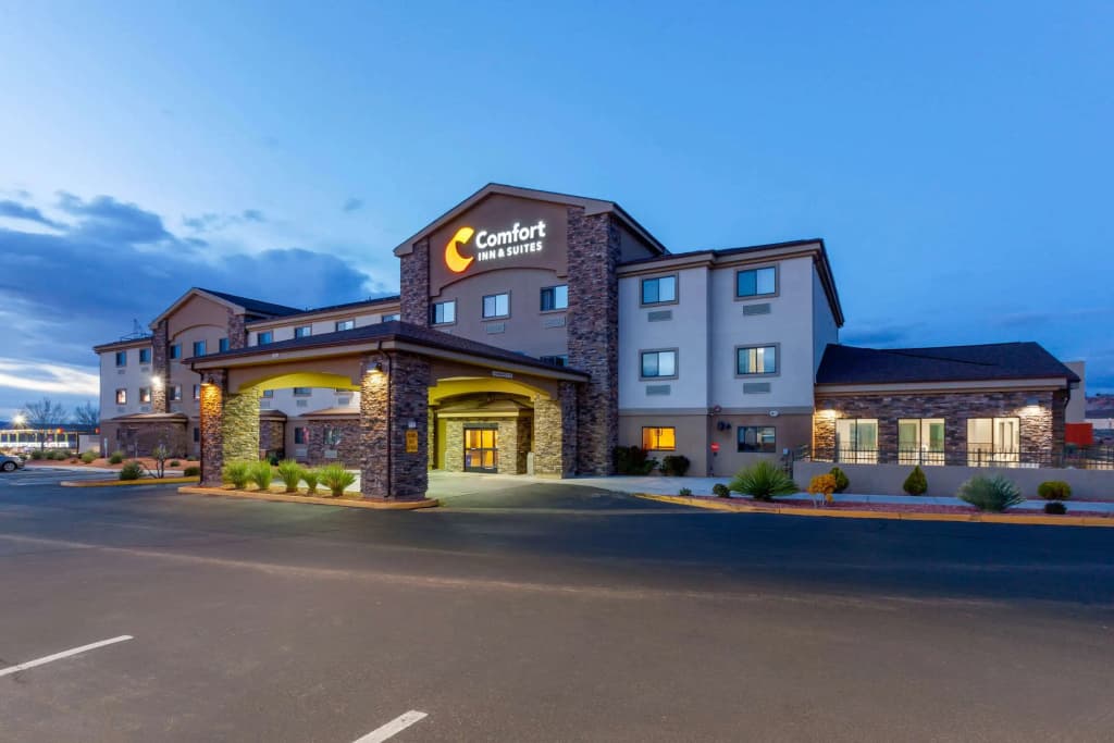 Hotel photo 1