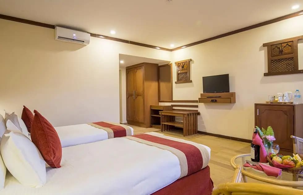 Deluxe Double room with balcony full double bed