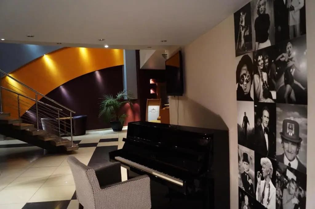 Hotel photo 2
