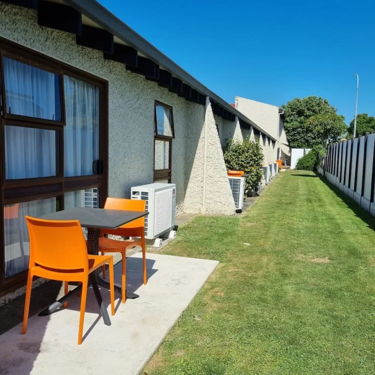 1 Bedroom Family Apartment