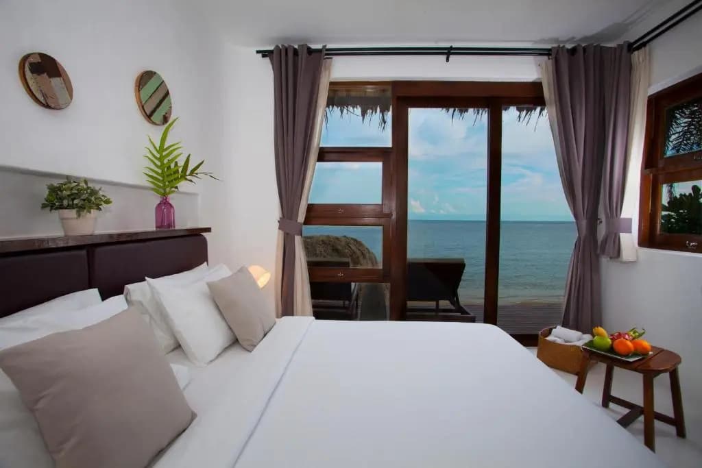 Bungalow beachfront