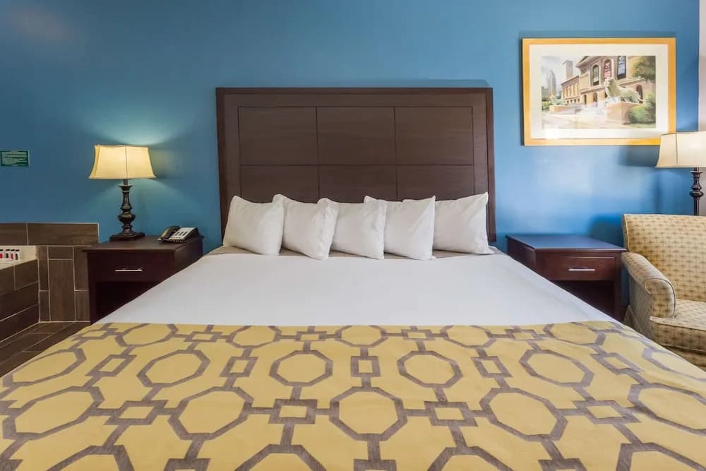 Double Studio Suite full double bed